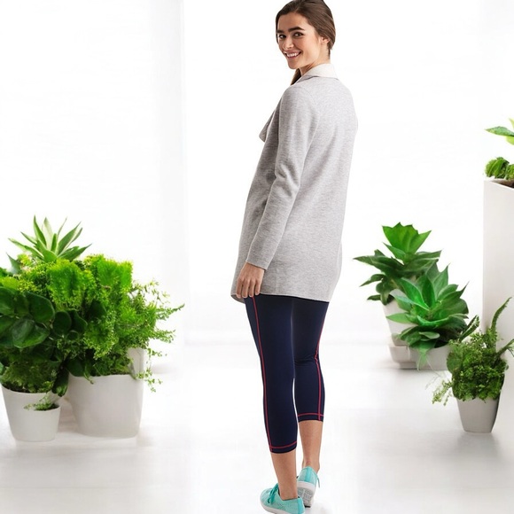 Jolie Heathered Gray Open Waterfall Raw Hem Cardigan with Pockets - Picture 8 of 16